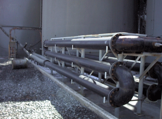 A pipeline reactor included with the recycle pump to extend the time the slurry is pressurised and in contact with oxygen